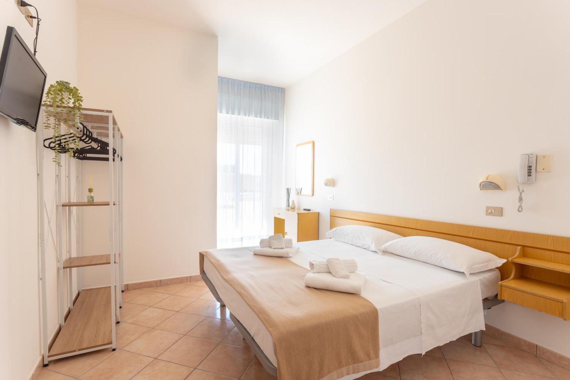 Hotel Katina Rimini Ngoại thất bức ảnh